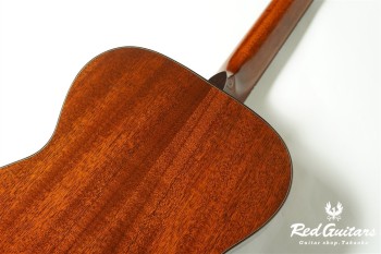 Model OM. Sitka Spruce/African Mahogany